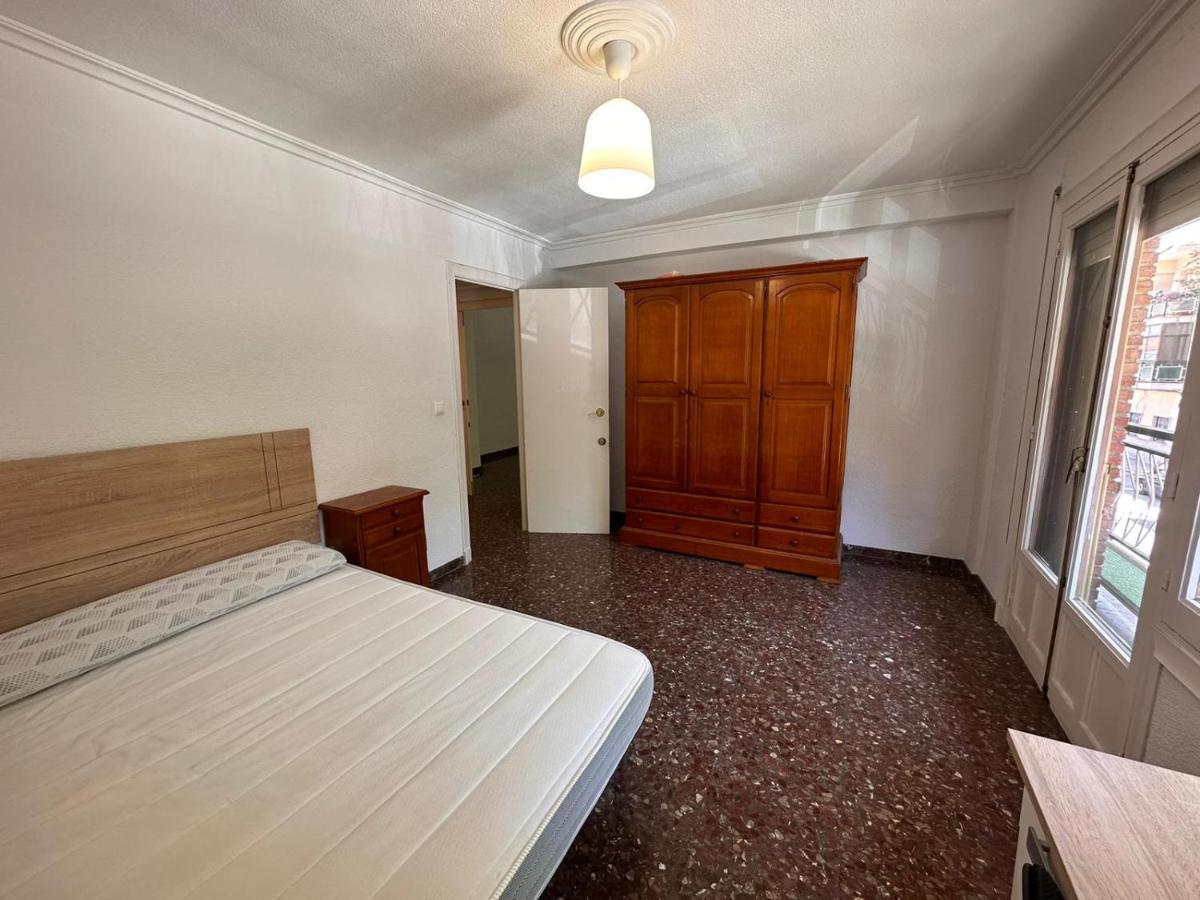Piso 4 Dormitorios Centrico Con Gran Terraza San Juan  Esterno foto